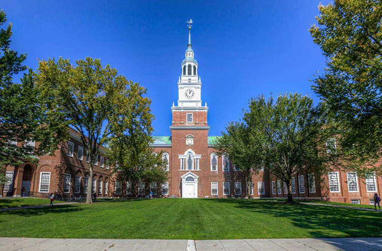 Toà nhà biểu tượng ở Đại học Dartmouth. Ảnh: YouVisit